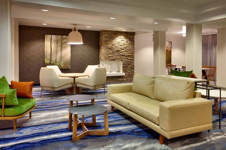 Hotel Interior 4 of 37