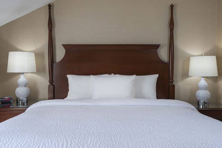 Room 7 of 27
