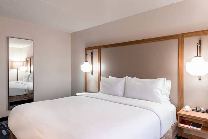 Room 10 of 49