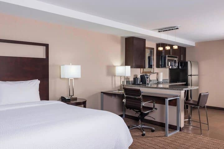 Room 9 of 27